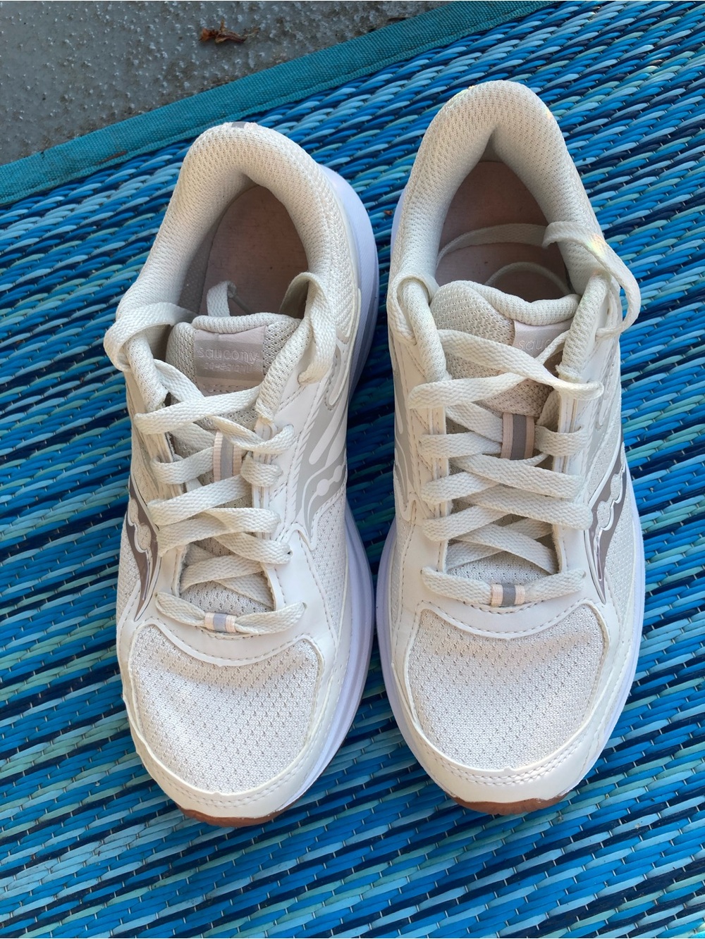 SAUCONY Women’s Running Shoes-size 6